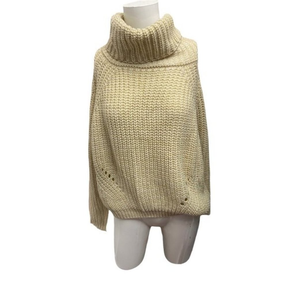 Moon & Maddison  size: medium color: beige